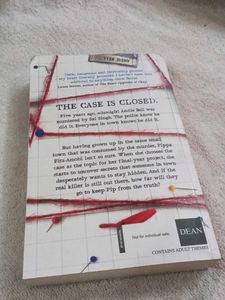 A Good Girl's Guide to Murder