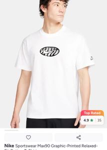 White Nike T-Shirt - Loose fit