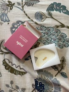 Purple Queen Skin White Gua Sha Tool
