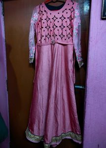 Beautiful Pink Embroidered Ethnic Gown