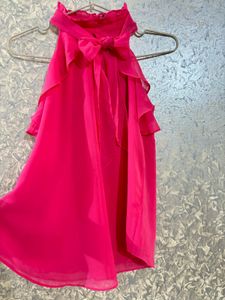 🎀💞Pink Forever New Chiffon Petite Halter neck