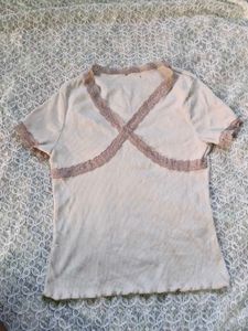 Lace Trim Cropped Top
