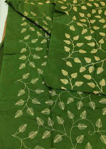 Green unstitched suite