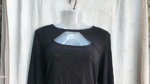 Black Cutout Ruched Long Sleeve Top