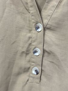 Stylish Collared Button-Up Top