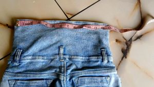 High-waisted Light Blue Jeans