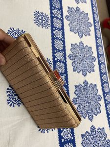 Hand Clutch