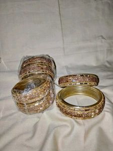Sparkling Bangle Set