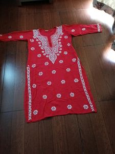 Chiken Embroidery & Lahariya Kurti Combo