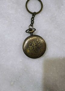 Vintage Pocket Watch Keychain