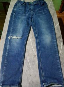 Blue Jeans With Side Cut