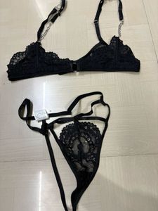unused Lace Bra & Thong Set with Chain Detail