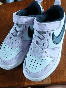 Authentic Nike Toddler Unisex Sneakers.