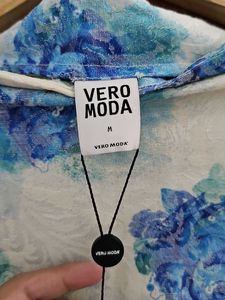 Vero Moda Floral Print Skirt
