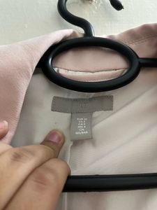 Chic Pink Blazer for Effortless Style