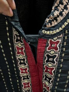 Vintage Embroidered Kurti