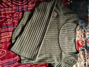 Ribbed Bell Sleeve Crop Top