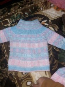 Unisex Baby Woolen Sweater Pyjama
