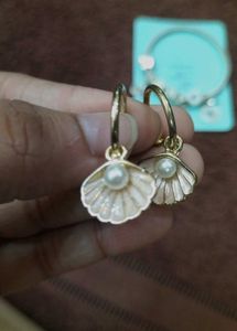 Assorted Women's Jewelry Set