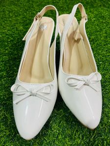 Elegant White Slingback Bow Heels