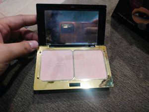 Revlon Compact Powder
