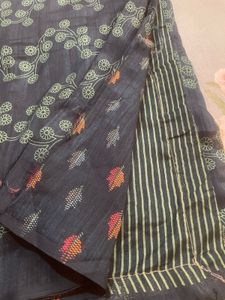 Elegant Dark Blue Floral Print Saree