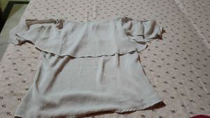 Chic Ruffle Off-Shoulder Top