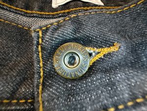 LEVI'S STRAUSS