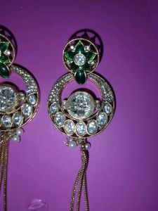 Stunning Green & Crystal Drop Earrings
