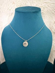 Elegant Coin Pendant Necklace