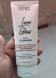 RENEE Lumi Glow Face Cleanser