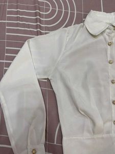 Elegant White Collared Button-Up Top