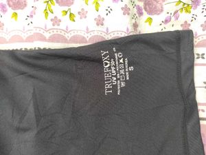 Long Sleeve Athletic Top For Gym