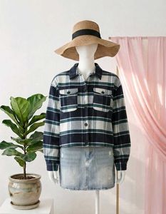 Plaid Overshirt - Stylish &amp; Cozy
