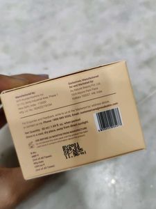Neude De-Tanning and Brightening Face Mask