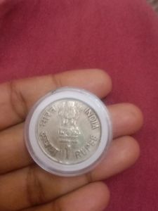 1 Rs Old Coin Parliamentary