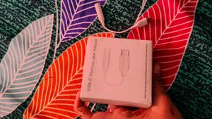 USB-C Headset Jack Adapter