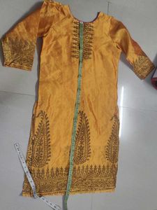 raw art silk Yellow Embroidered Kurta