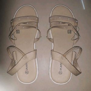 New Zudio Beige Pearl Embellished Flat Sandals