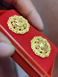 Exquisite Filigree Gold Earrings