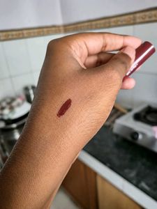 Zudio All Day Matte Lipstick