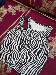 Zebra Print Cutout Tank Top