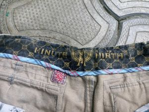 Camouflage Cargo Shorts with Skull Print