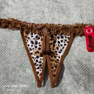 20127. Leopard Print G-string Panty