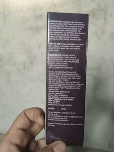 Hilary Rhoda Shimmer Makeup Fixer