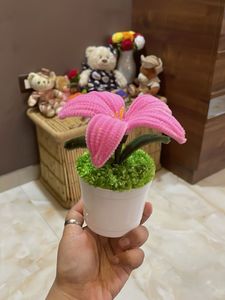 Handmade Pink Flower Showpiece