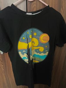 Black Tshirt