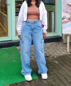 white Cropped zipper