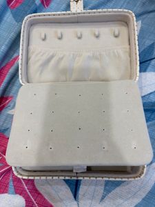 White Jewelry Organizer