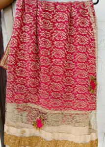 💓Pink & Gold Lace Saree